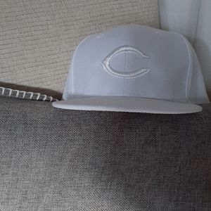 Cincinnati Reds Fitted Hat 7 3/8
